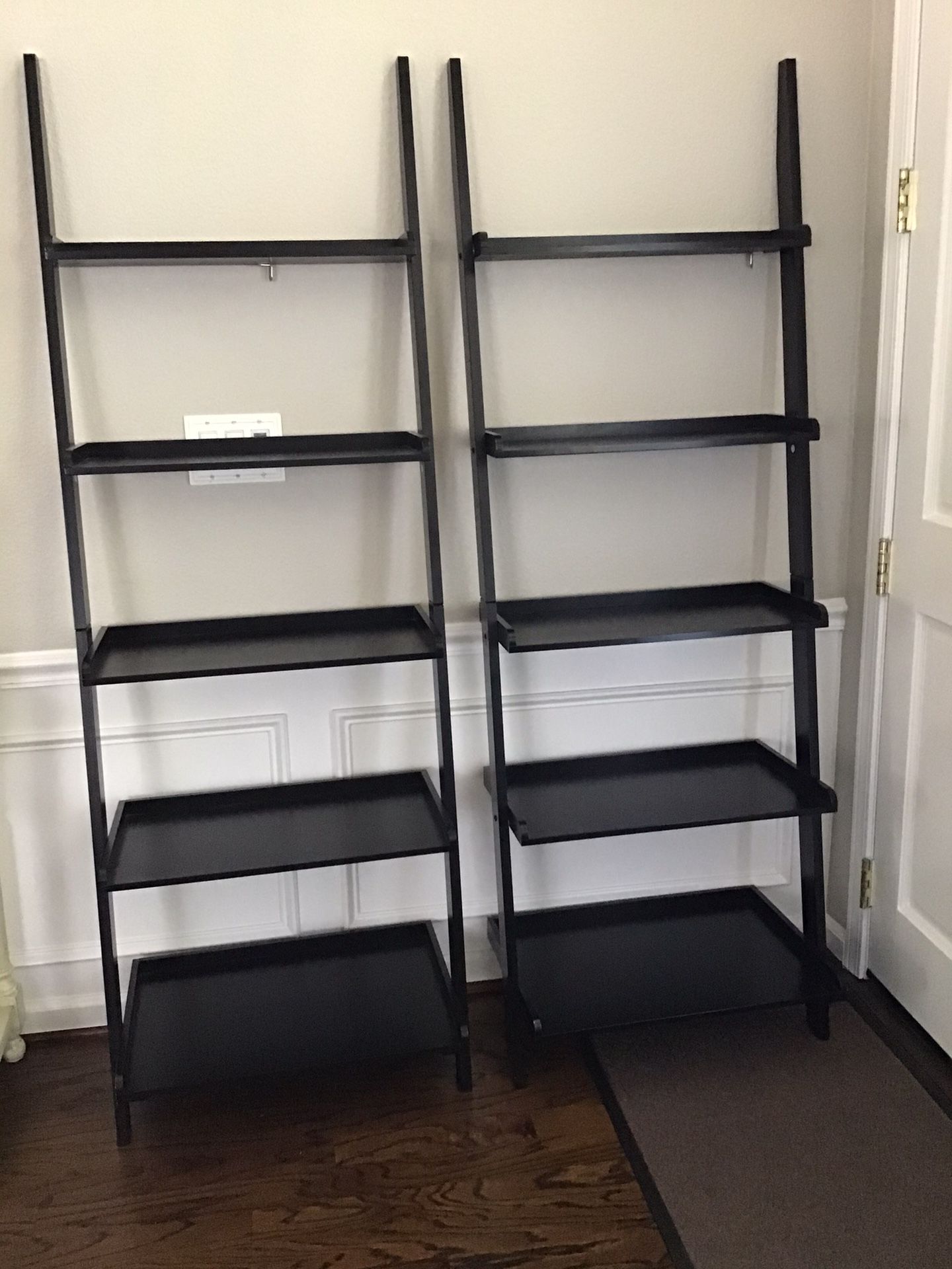 2 ladder shelves (black)