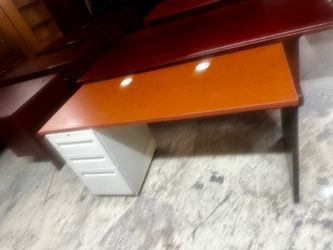 OFFICE/HOME DESK COMPUTER DESK