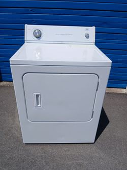Electric Dryer Large Capacity And Heavy Duty On Great Working Condition ( Se Habla Español