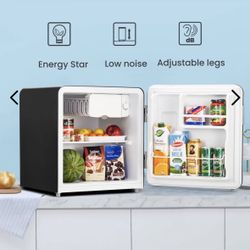 Small Fridge 