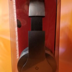 New Bluetooth/rechargeable/earpiece/ Headphones/earbuds/headset many styles available compatible with iPhone or android Bz9