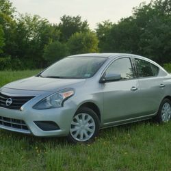 2019 Nissan Versa