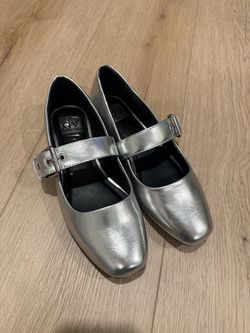 Dolce Vita Flats