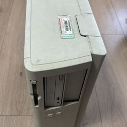 Old home Computer For Parts 