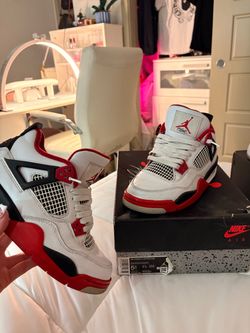 Jordan 4s fire red