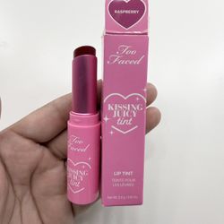 Toofaced Raspberry Kissing Juicy Tint 