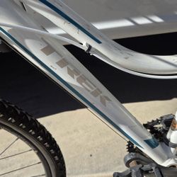 Trek Mountain Bike