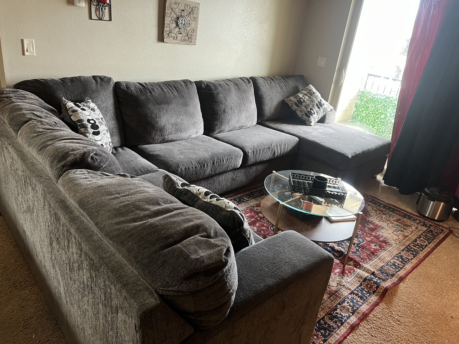 Ashley Ballinasloe 3-Piece Sectional
