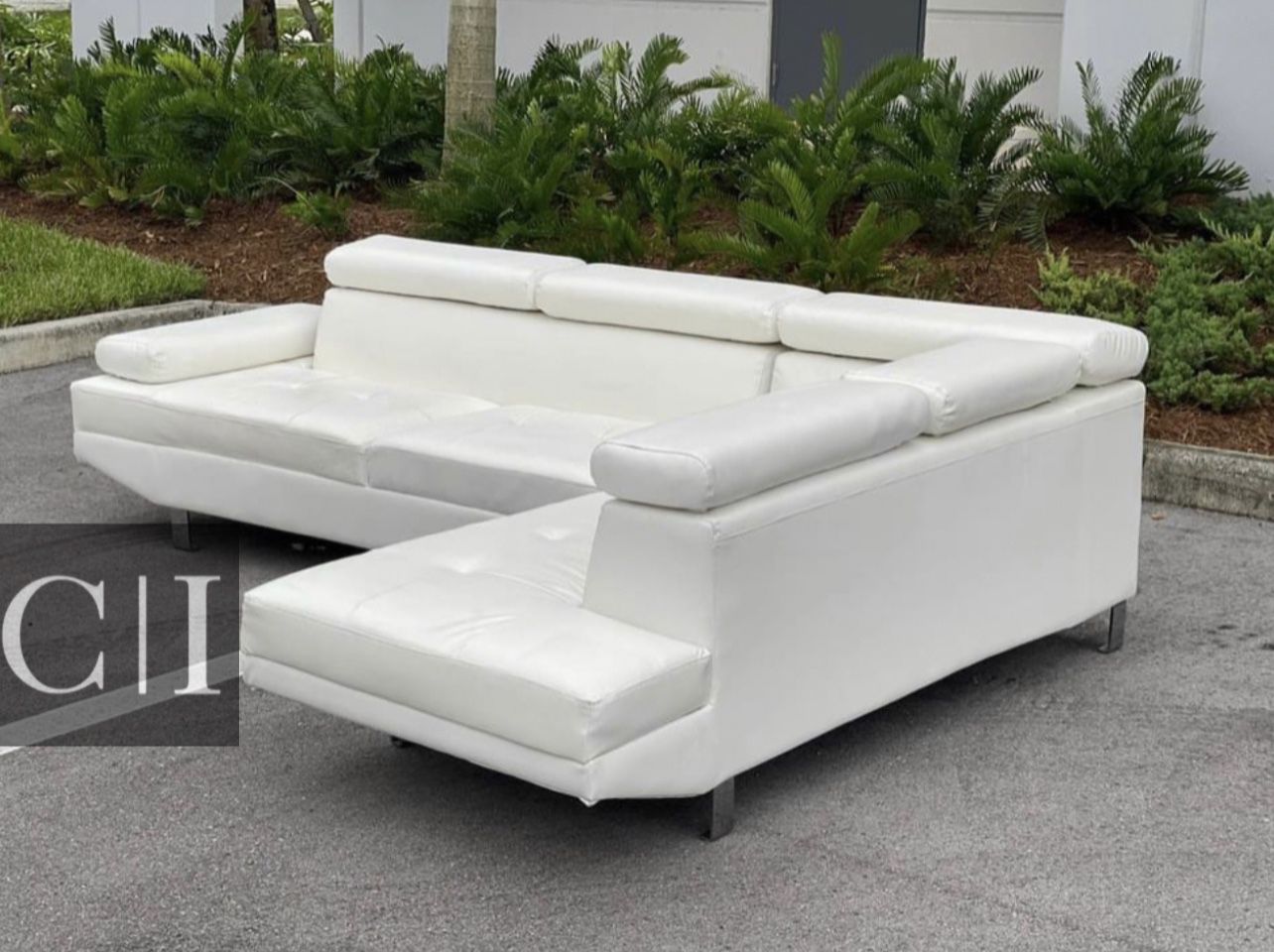 New! White Leather Sectional Sofa Couch