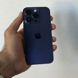 iPhone 14 Pro ‘Deep Purple’ · Unlocked For Any Company - 256GB
