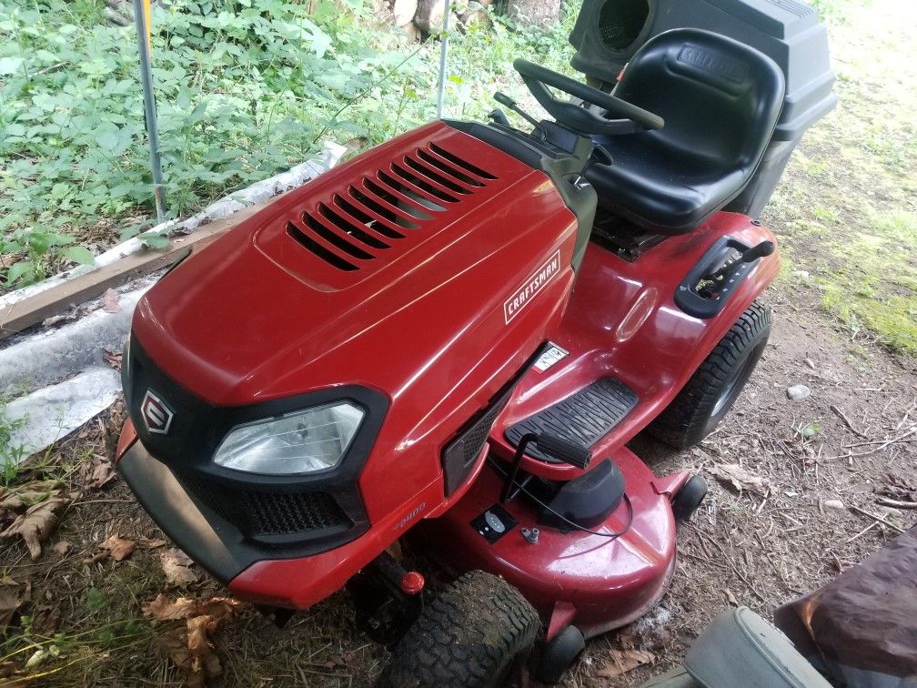 Lawn mower Craftsman T2400 46in deck for Sale in Auburn, WA OfferUp