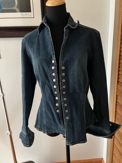 Dark Wash Denim Snap-Button Fitted Jacket