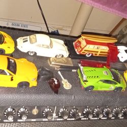 Lot Of 20 Rare Assorted Metal Size 1/64th Diecast Collector Car/truck Deal