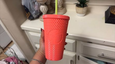 Starbucks cups