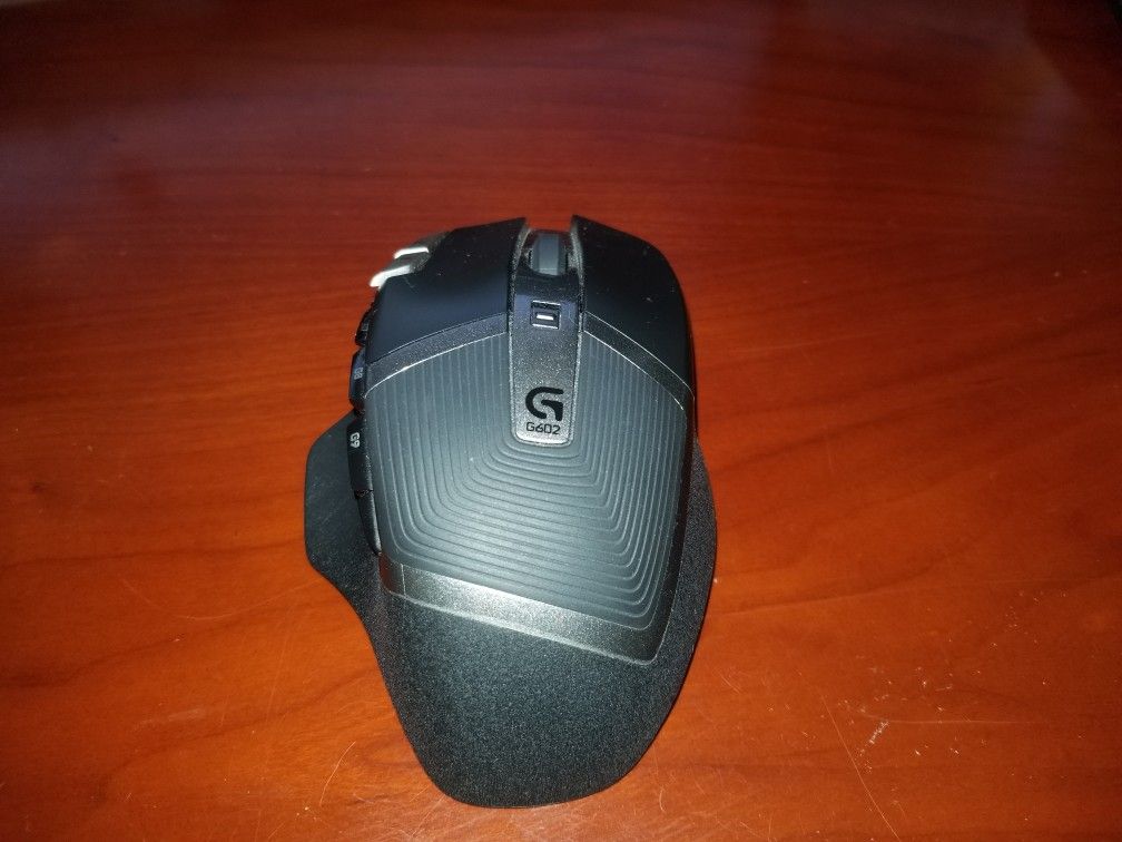 Great Condition Logitech G602 Gaming Mouse