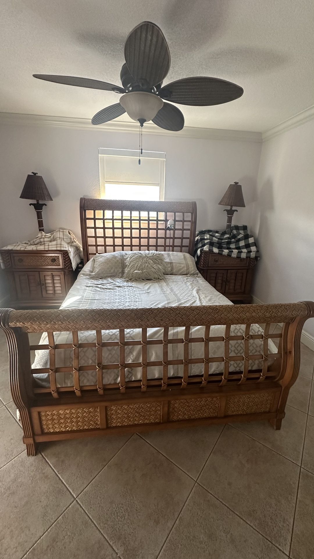 Bedroom Set in Good Conditions