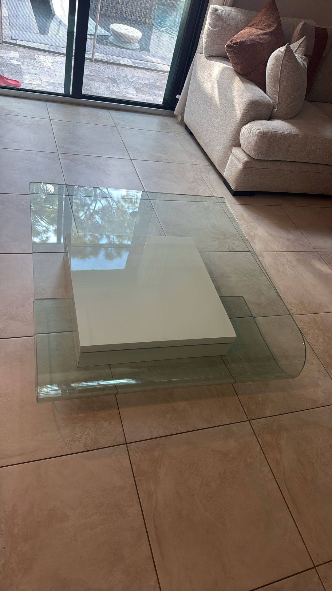 El Dorado Coffee Table