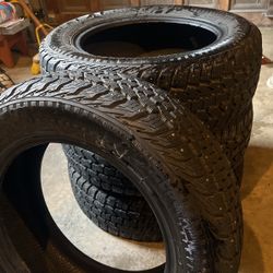 Stud Tires 195/60/15