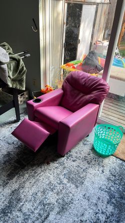 Kid recliner