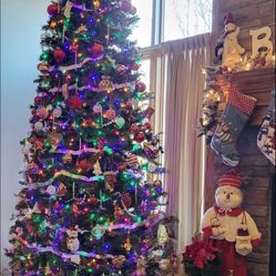 9 Foot Christmas Tree ( 2 Storage Bags Included)