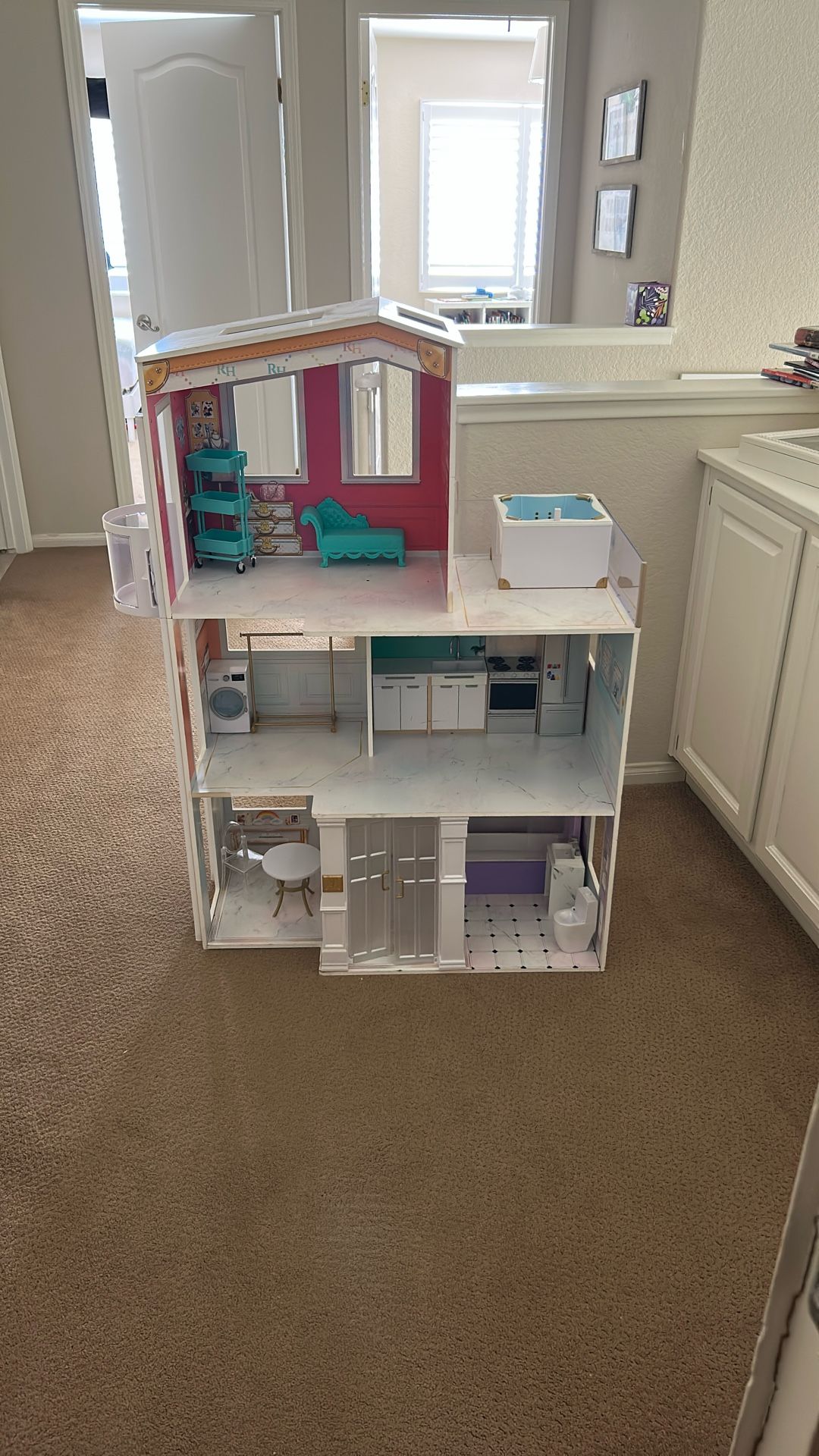 Rainbow High Doll House