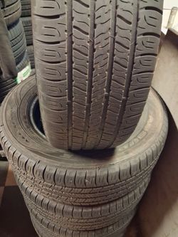 Used tire 225 60 16 include mount