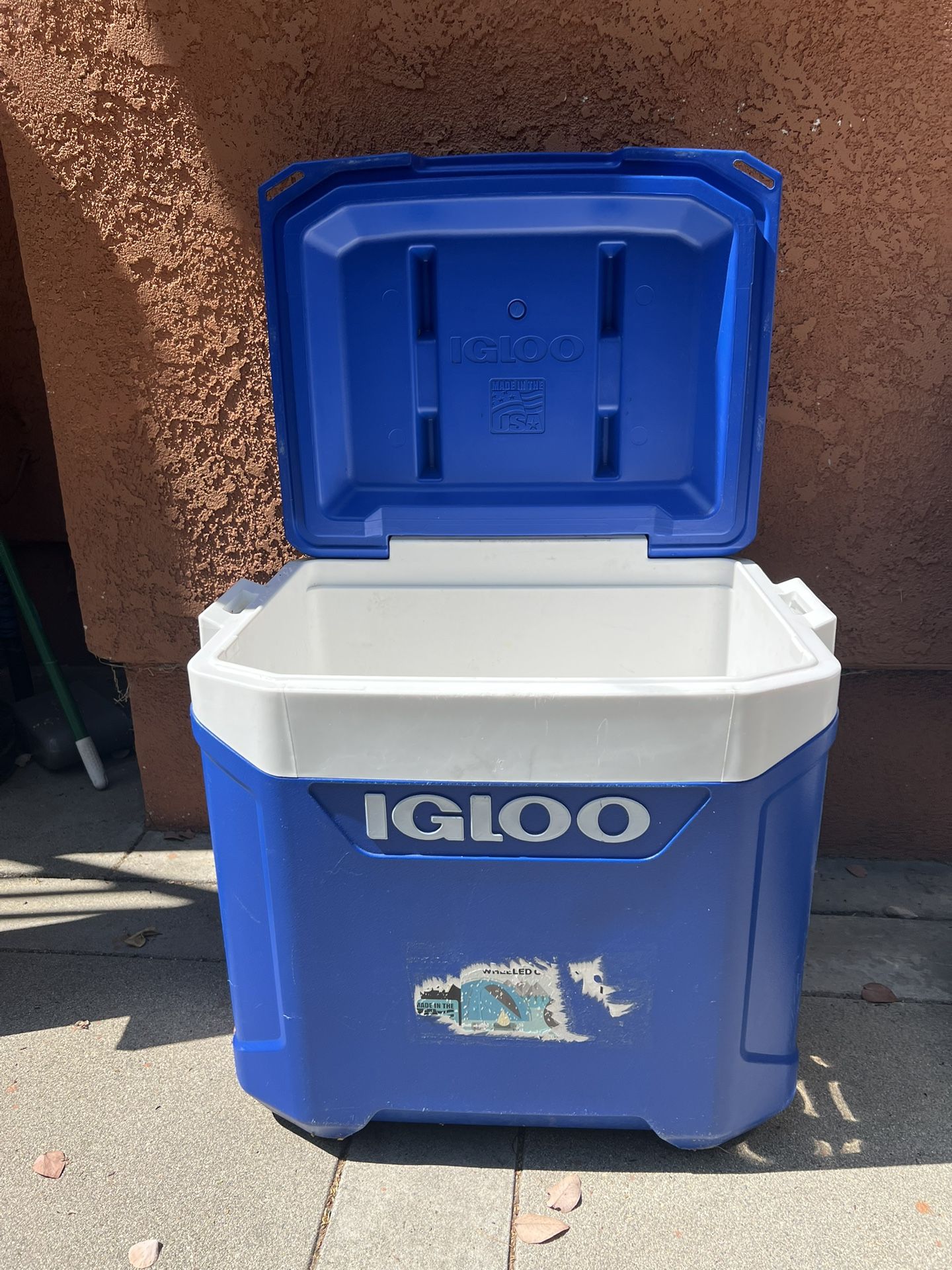 Igloo Cooler Ice Chest