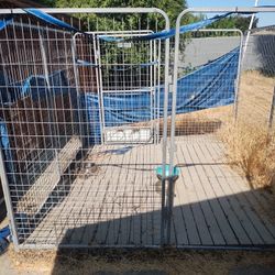 Dual Dog Kennel 