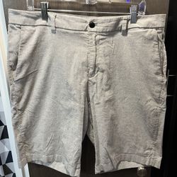 Sz 36 Lululemon Grey Shorts