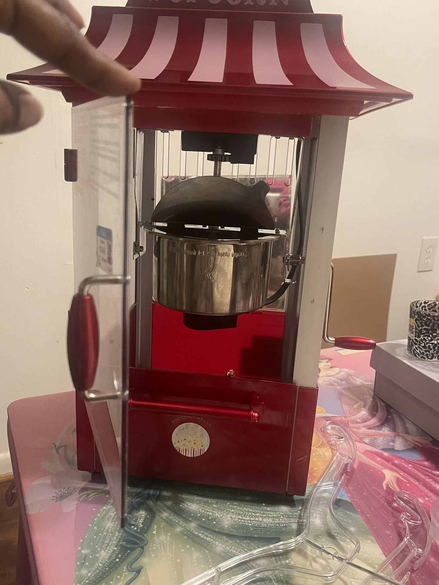Popcorn Machine