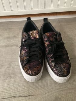 Women Puma shoes size 11