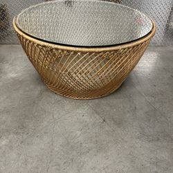 Article Catta Glass Coffee Table