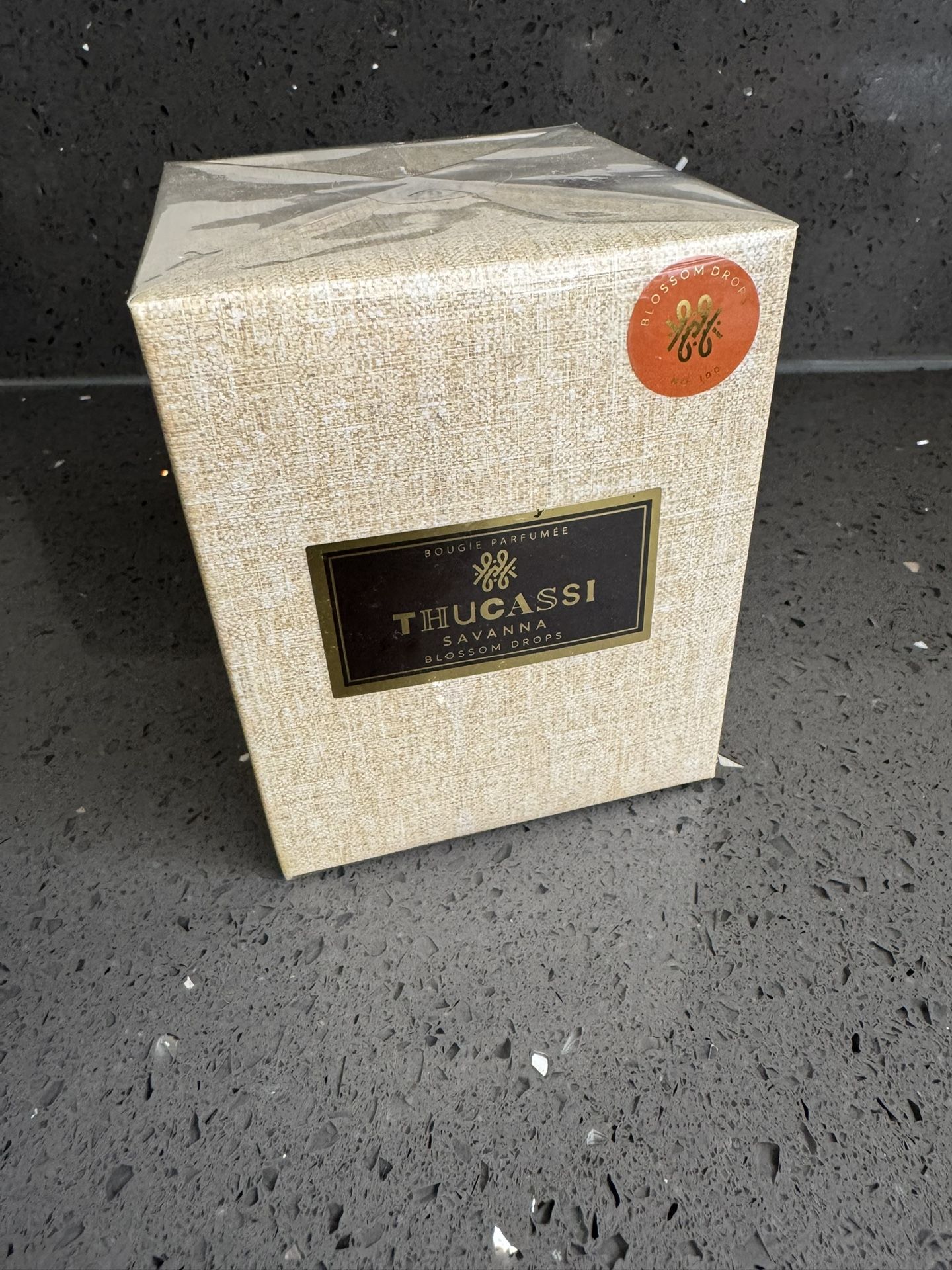 Thucassi Blossom Drop