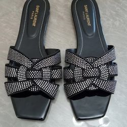 Flat Sandals 