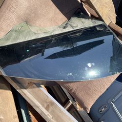Chevy Malibu Right Panel  And Glass Parts 2016-2018 
