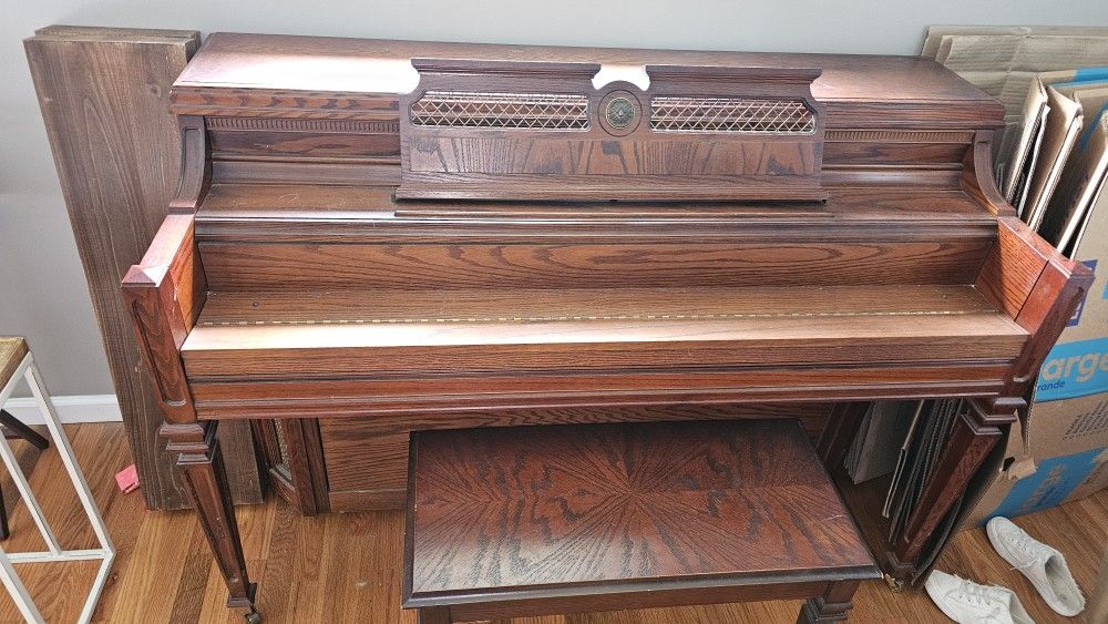 Free Piano