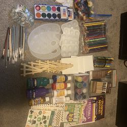Assorted Art Supplies (paint/wood/draw)