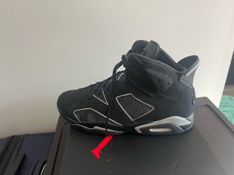 Cap & Gown Jordan 6’s