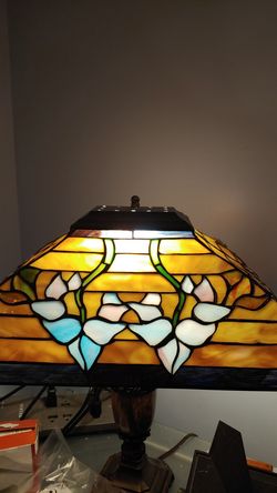 Stained Glass lamp. Pretty. 18" high. Downsizing