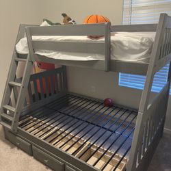 Bunk Bed 