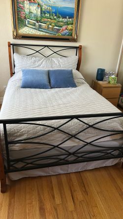 Full Size Bed