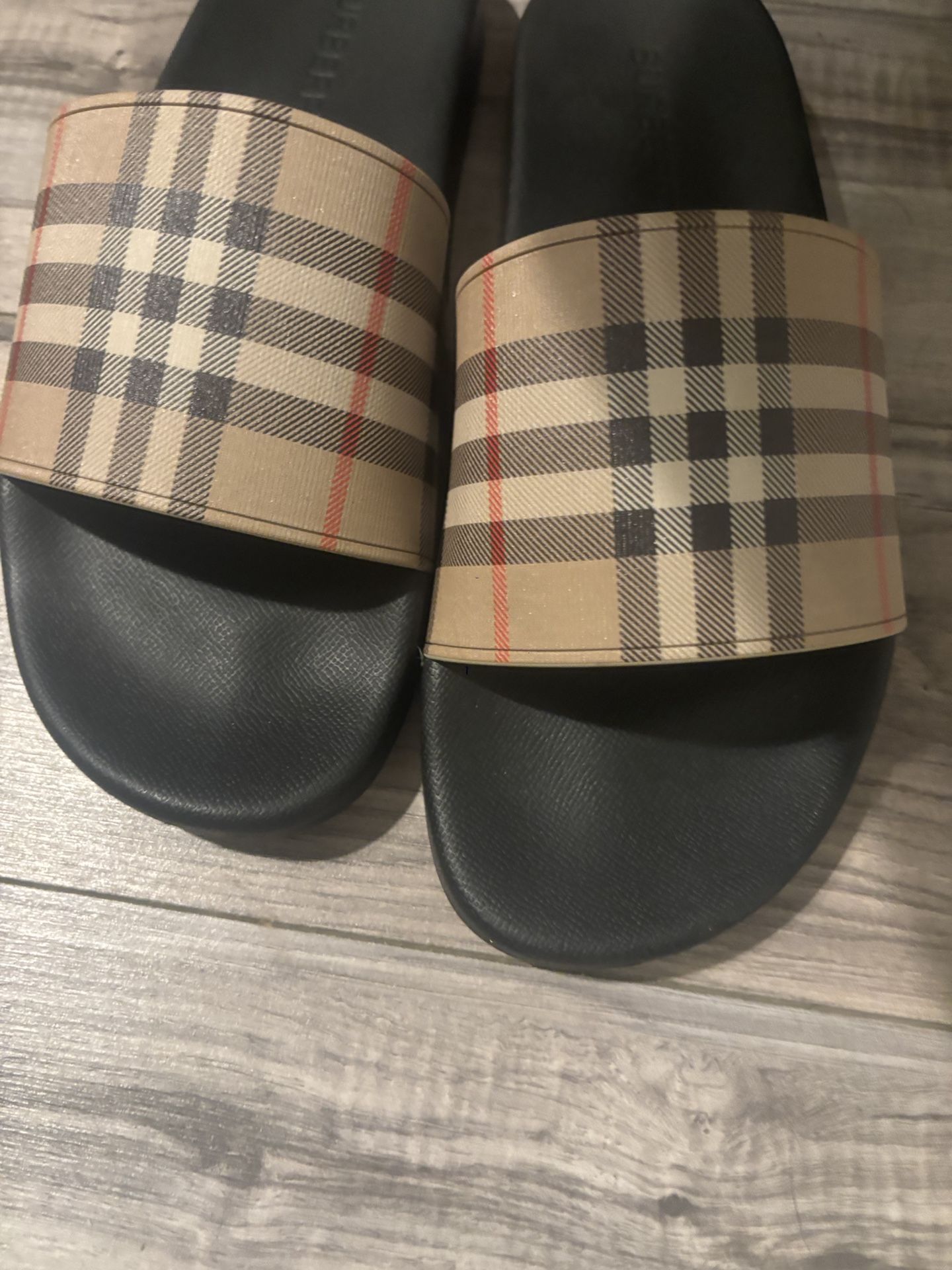 Burberry Slides