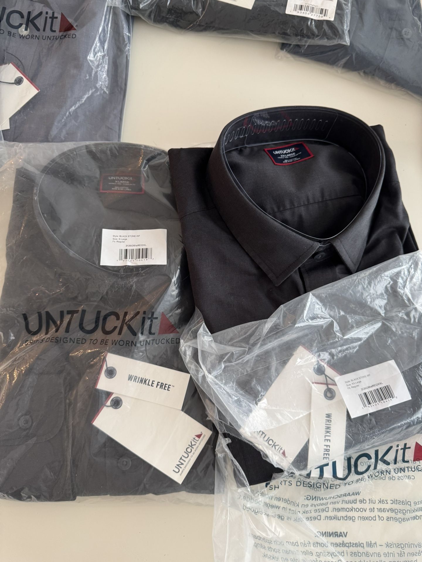 UNTUCKit  - BLACK STONE shirt - XL and XXL