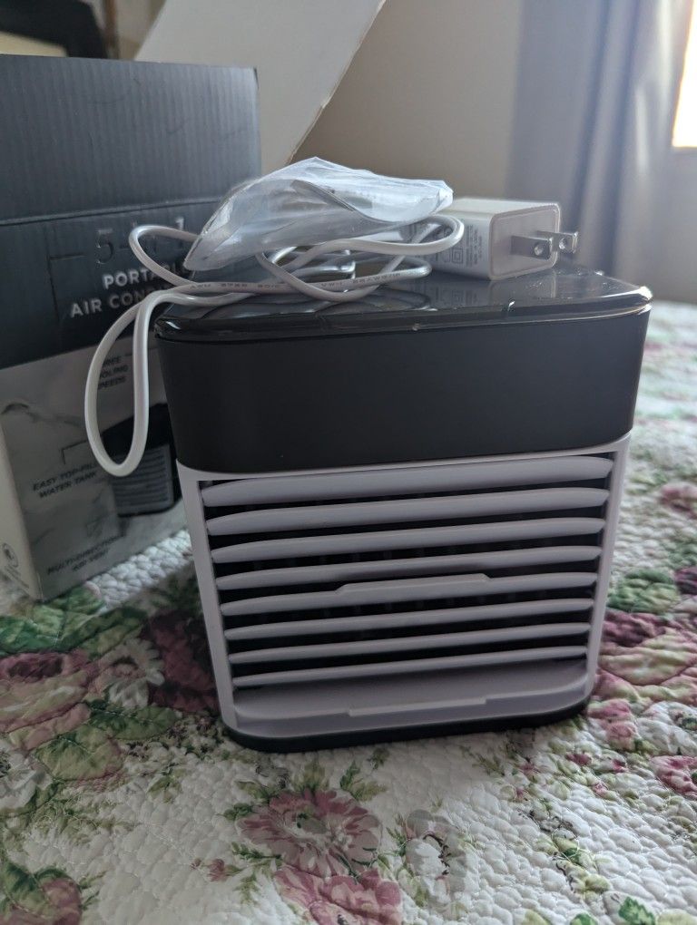 New Portable Air Conditioner/Enjoy Cool,And Clear Air, Anywhere