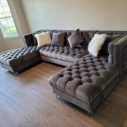 Grey Sectional- Financing Available 