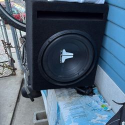 Jl Audio 10 Inch Subwoofer Great Shape 200$
