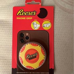 reese’s phone stand
