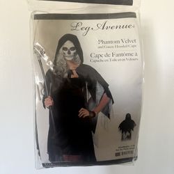 Leg Avenue Phantom Velvet & Gauze Cape Halloween Costume 