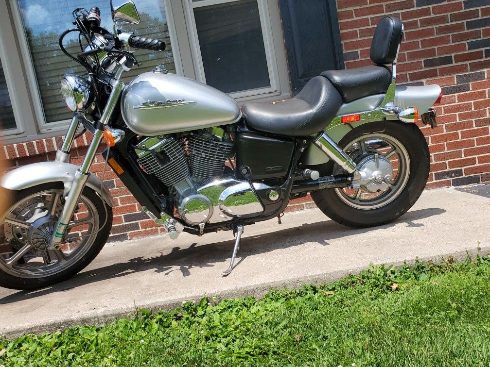 2007 honda shadow spirit 1100