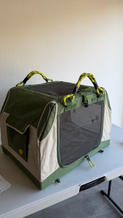 Backcountry x Petco Travel Dog Crate Collapsible Hiking S/M Portable Foldable